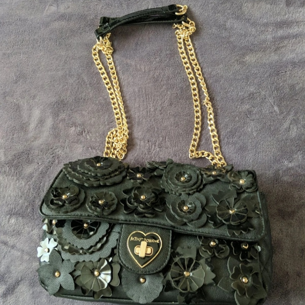 Betsey johnson